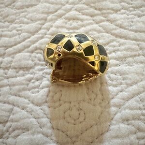 Vintage St. John SINGLE clip on earring